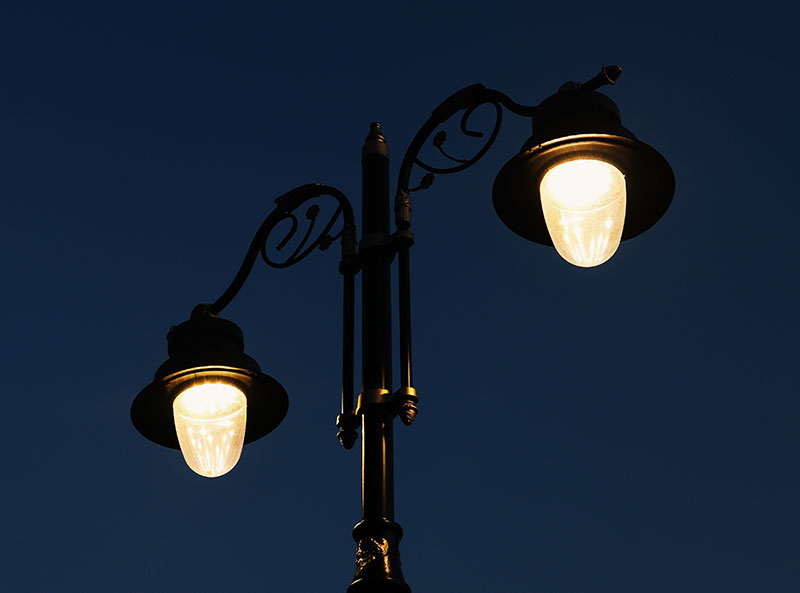 уличный фонарь